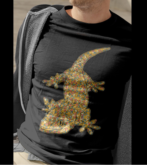 Crested Gecko Vibrant Geometric T-Shirt