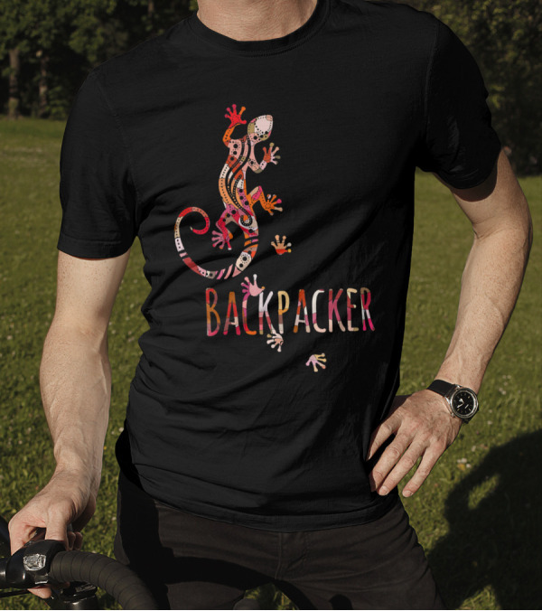 Backpacker Colorful Ethno Gecko T-Shirt