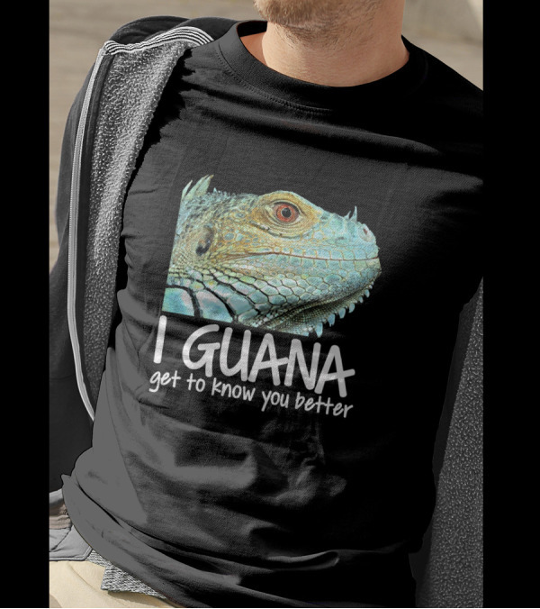 Iguana Get To Know You Better Iguana Head Close-Up T-Shirt