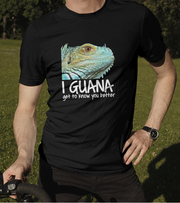 Iguana Get To Know You Better Iguana Head Close-Up T-Shirt