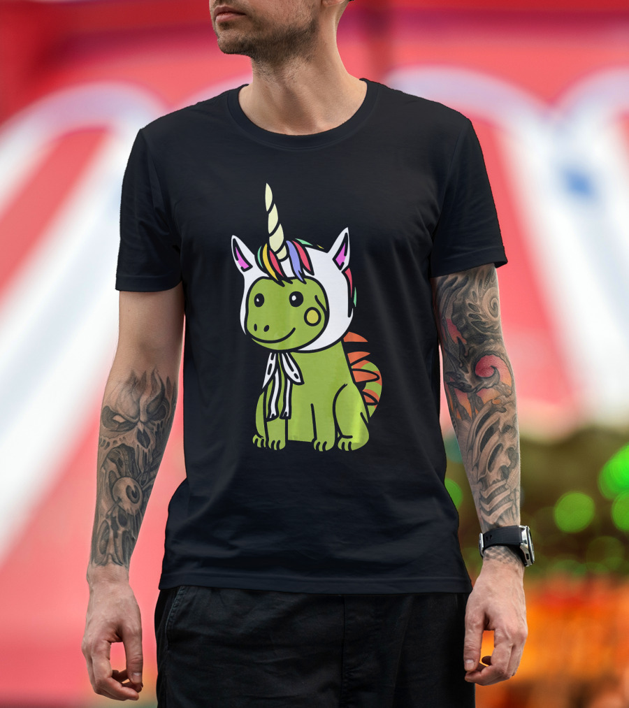 Iguana Unicorn Rainbow Hat Funny Pet T-Shirt