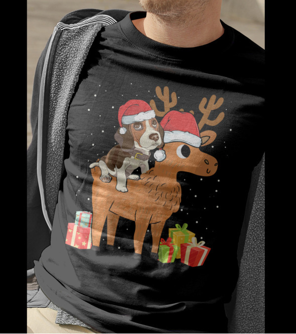 Funny Beagle In Santa Hat Riding Reindeer With Christmas Presents T-Shirt