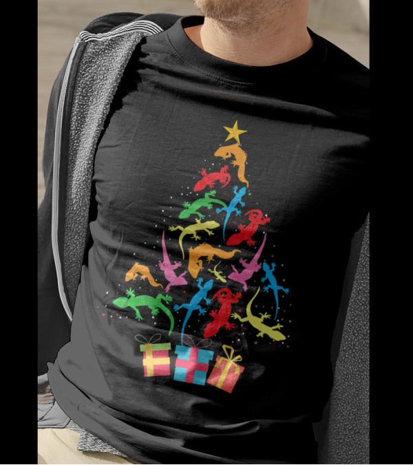 Colorful Gecko Reptiles As Christmas Tree With Gifts T-Shirt