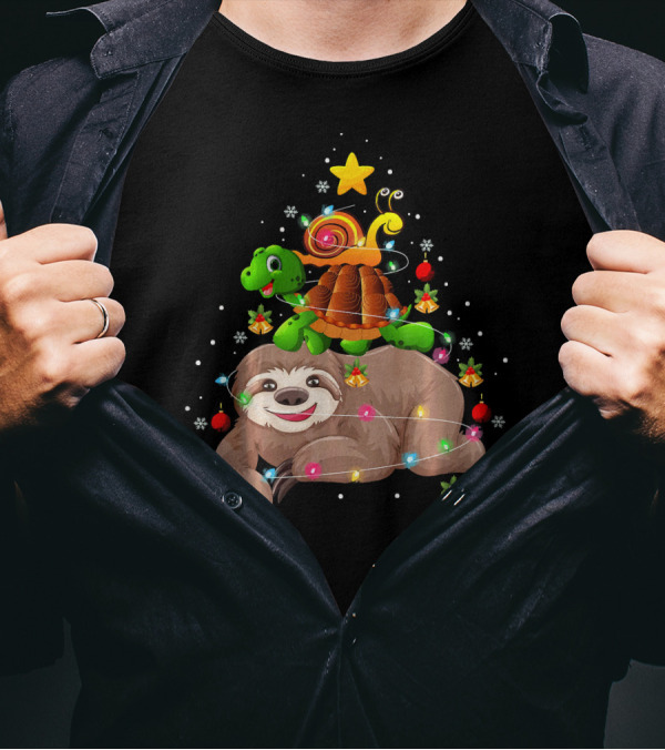 Sloth Turtle Snail Decorated Christmas Tree With Lights And Ornaments T-Shirt