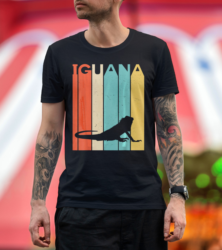 Iguana Retro Vintage Stripes T-Shirt