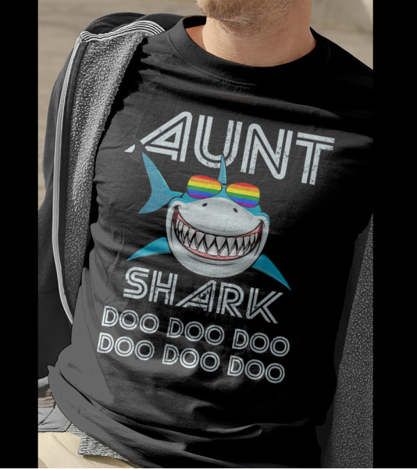 Aunt Shark Doo Doo Doo Rainbow Glasses T-Shirt