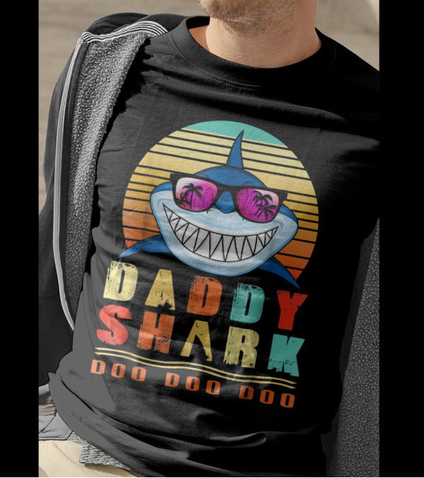 Daddy Shark Doo Doo Doo Retro Sunglasses Palm Trees T-Shirt