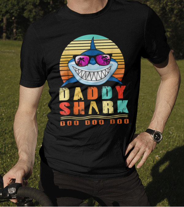 Daddy Shark Doo Doo Doo Retro Sunglasses Palm Trees T-Shirt