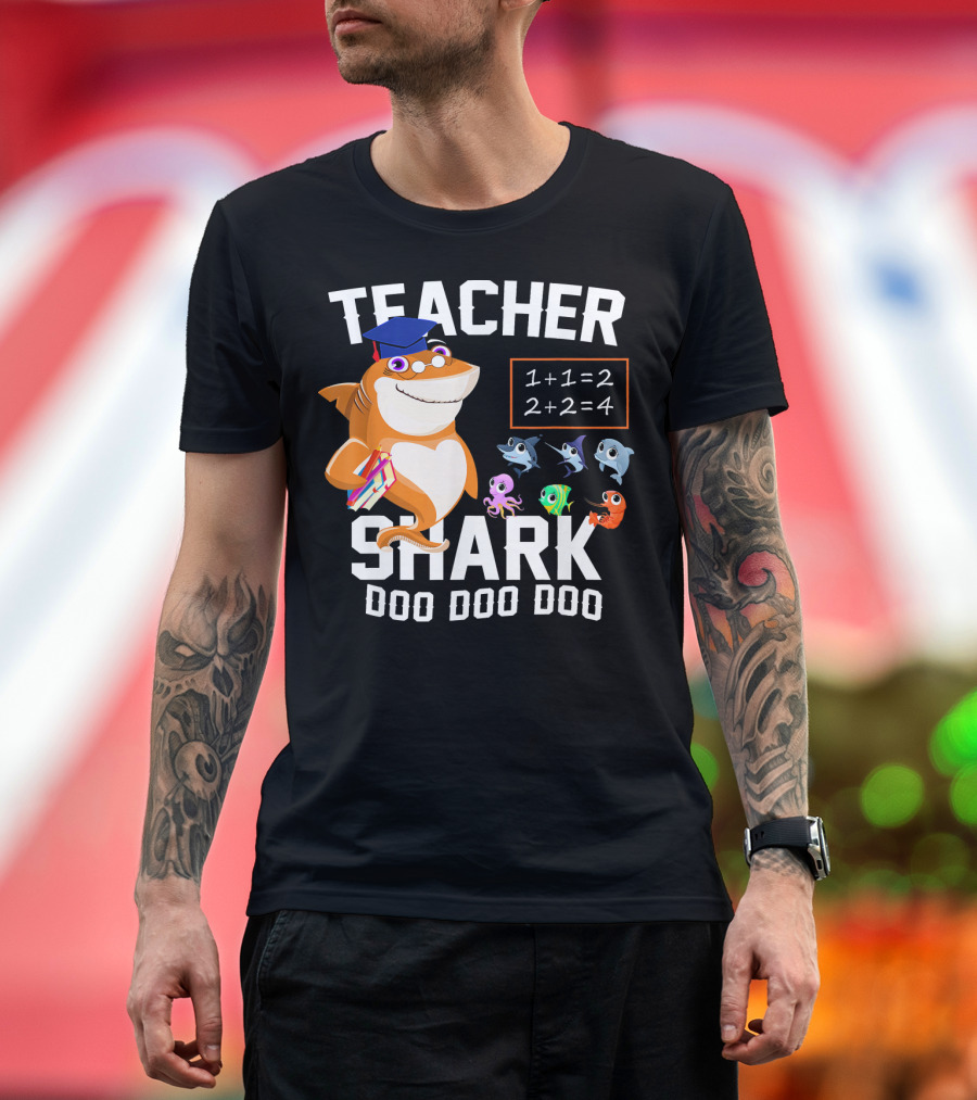 Teacher Shark Doo Doo Doo Funny Best with Math and School Fish T-Shirt