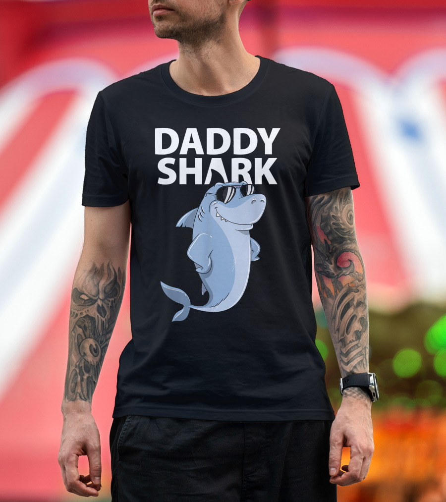 Daddy Shark in Sunglasses Cool Vibe T-Shirt