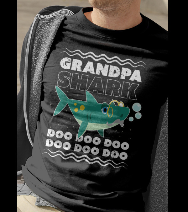 Grandpa Shark Doo Doo Doo Bubbles And Waves T-Shirt
