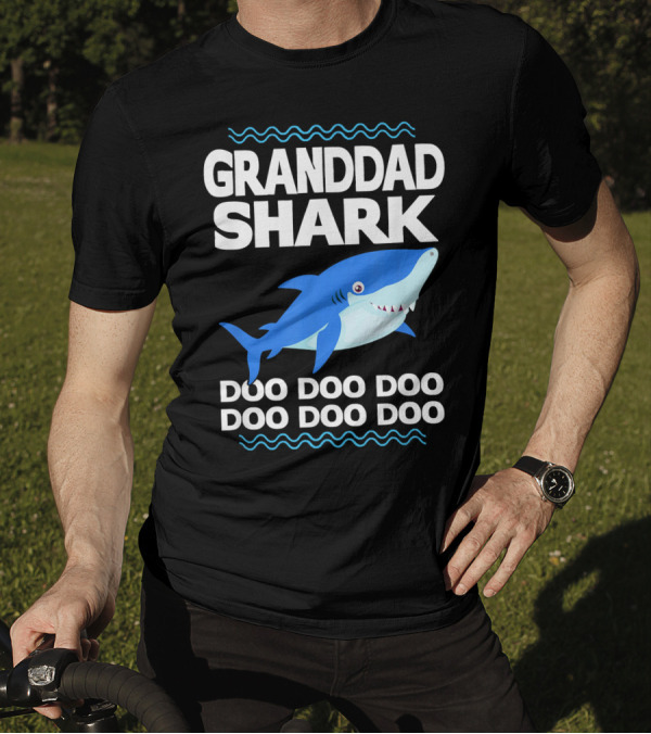 Granddad Shark Doo Doo Doo Doo Doo T-Shirt