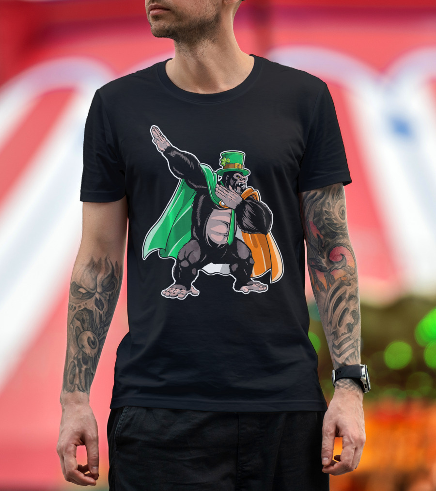 St. Patrick's Day Dabbing Gorilla Costume with Cape and Clover Hat T-Shirt