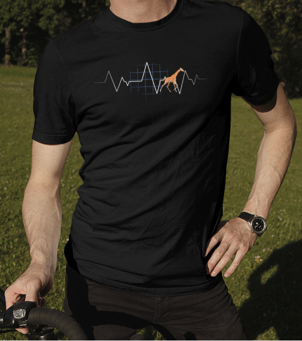 GIRAFFE Heartbeat Heart Beat Pulse Line T-Shirt