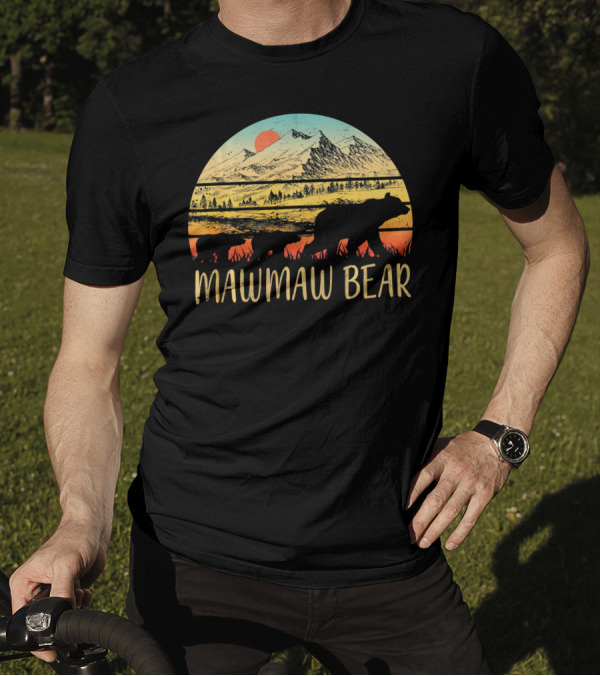 Mawmaw Bear With 2 Cubs Retro Mountain Sunset T-Shirt