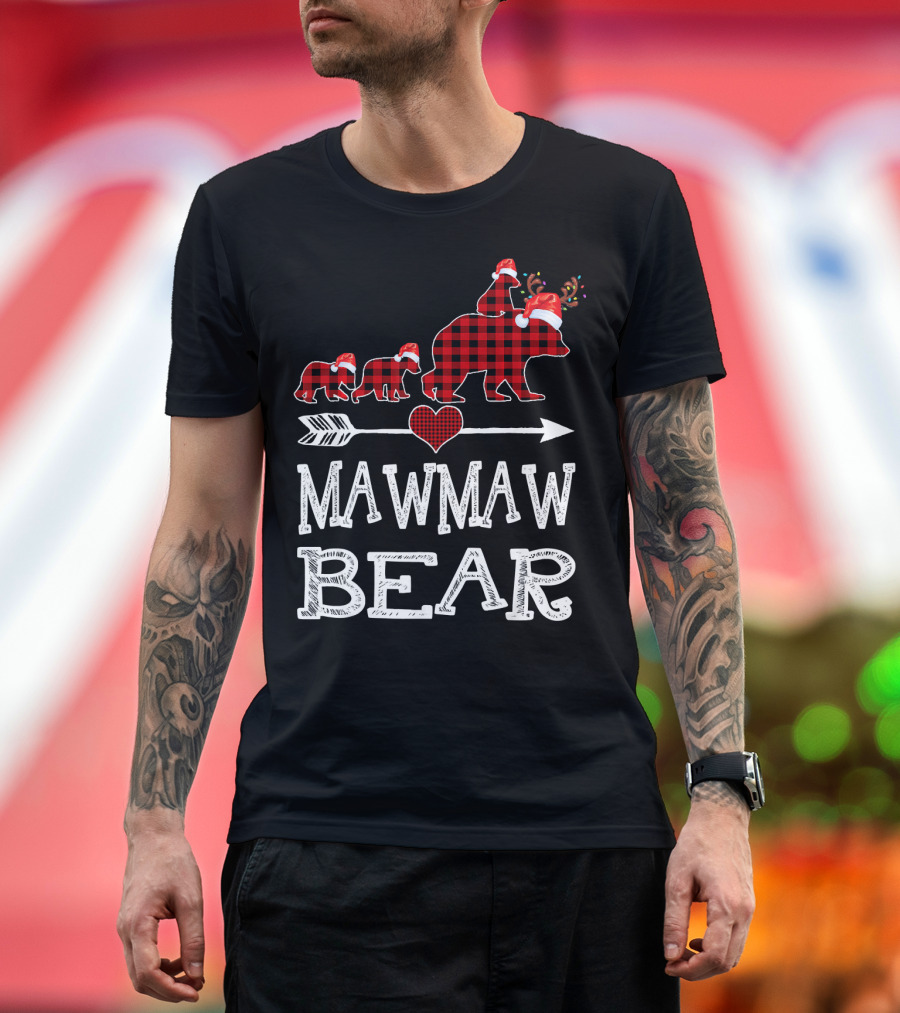 Mawmaw Bear Red Plaid Reindeer Santa Hat Family Holiday Dabbing T-Shirt