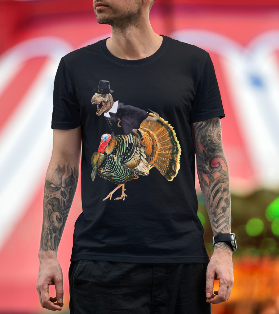Dinosaur Pilgrim Costume Riding Turkey Thanksgiving Humor T-Shirt