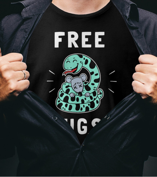 Free Hugs Funny Python Snake Cartoon Hugging Mouse T-Shirt