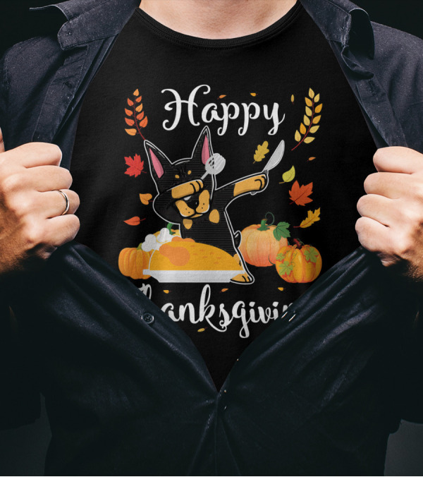 Happy Thanksgiving Doberman Dabbing Eating Turkey T-Shirt