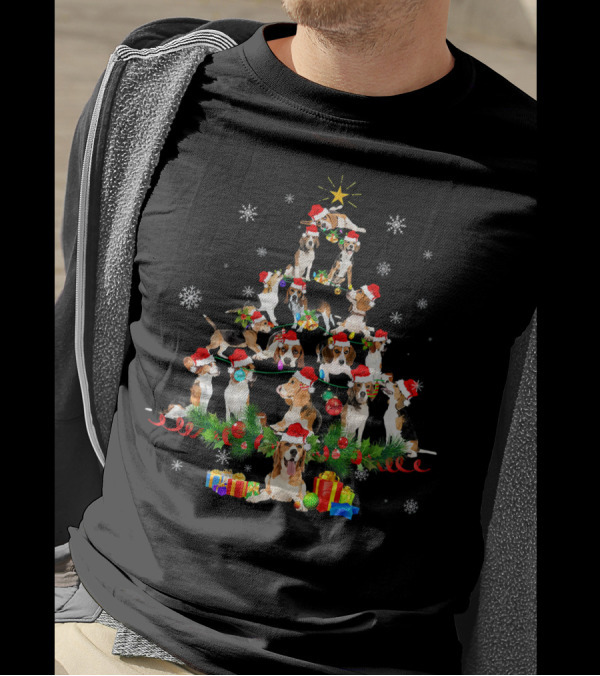 Beagle Dogs Christmas Tree Lights Santa Hats Snowflakes Presents T-Shirt