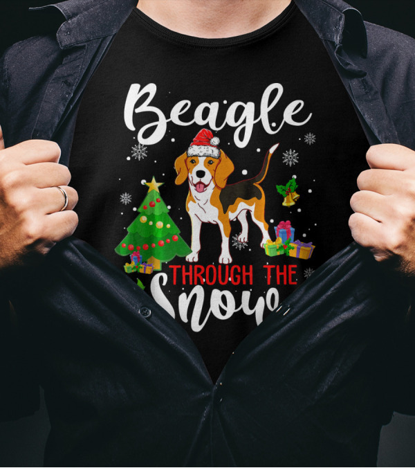 Beagle Through The Snow Funny Beagle Christmas Tree Santa Hat Snowflakes T-Shirt