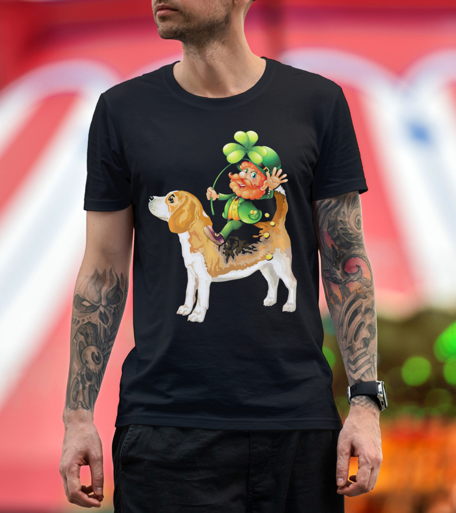 Leprechaun Riding Beagle Dog Holding Shamrock Clover T-Shirt