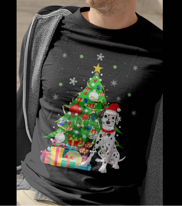 Cute Dalmatian Santa With Christmas Tree And Presents T-Shirt