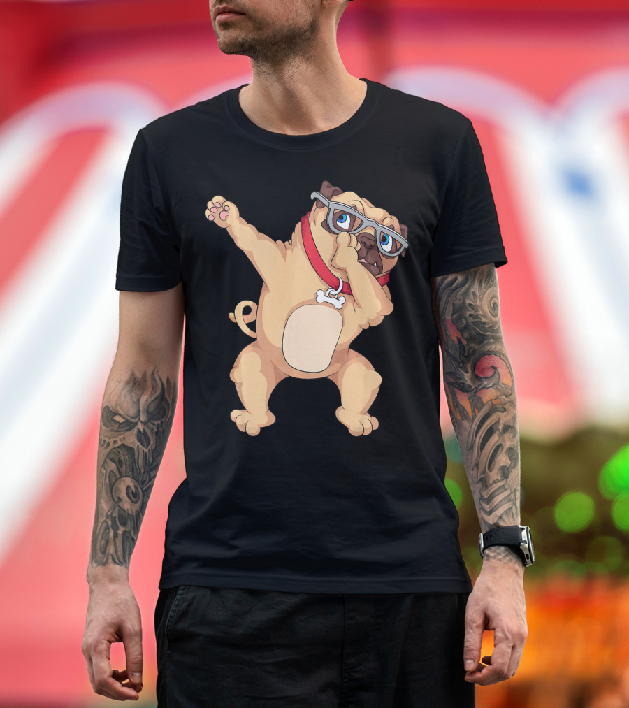 Cool Dabbing Pug Funny Hip Hop Music Dog With Glasses and Bone Collar T-Shirt