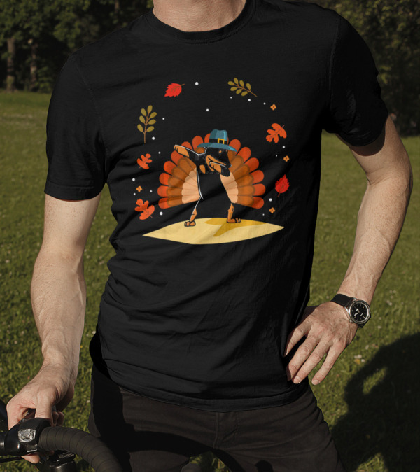 Miniature Pinscher Dog Dabbing Funny Thanksgiving Turkey Leaves Hat T-Shirt