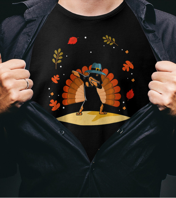 Miniature Pinscher Dog Dabbing Funny Thanksgiving Turkey Leaves Hat T-Shirt