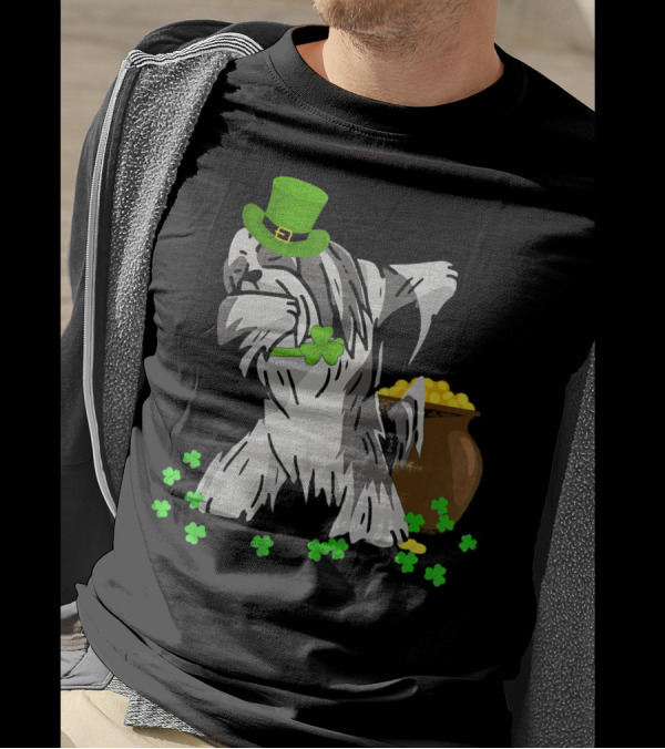 Lhasa Apso Dabbing St Patricks Day Clover Pot Of Gold T-Shirt