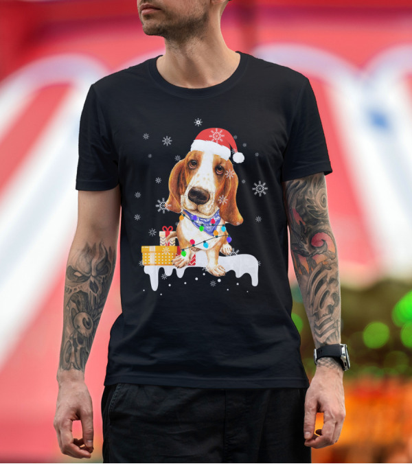 Premium T-Shirt: Santa Basset Hound Festive Christmas Lights and Gifts Snowflakes T-Shirt Santa Basset Hound Festive Christmas Lights and Gifts Snowflakes T-Shirt
