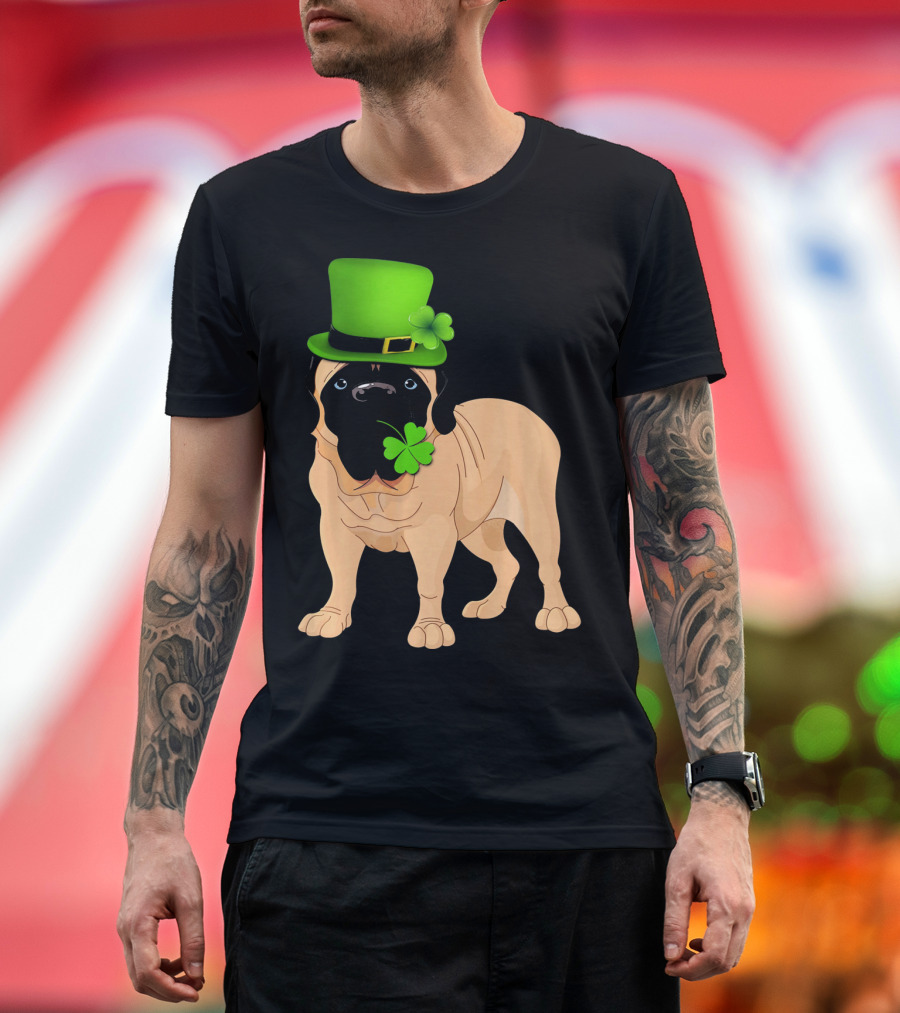 St Patricks Day English Mastiff Dog with Shamrock and Green Hat T-Shirt