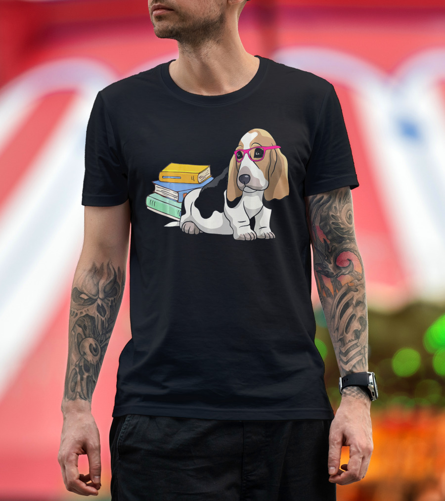 Basset Hound Geek with Glasses and Books Dogeek Dogs Bo T-Shirt