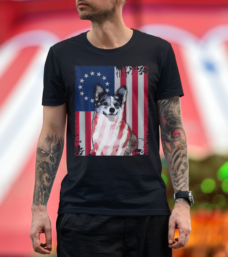 Corgi Wrapped in Betsy Ross Flag USA America Costume T-Shirt