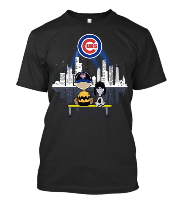 Charlie Brown And Snoopy Chicago Cubs City Skyline Cubs T-Shirt