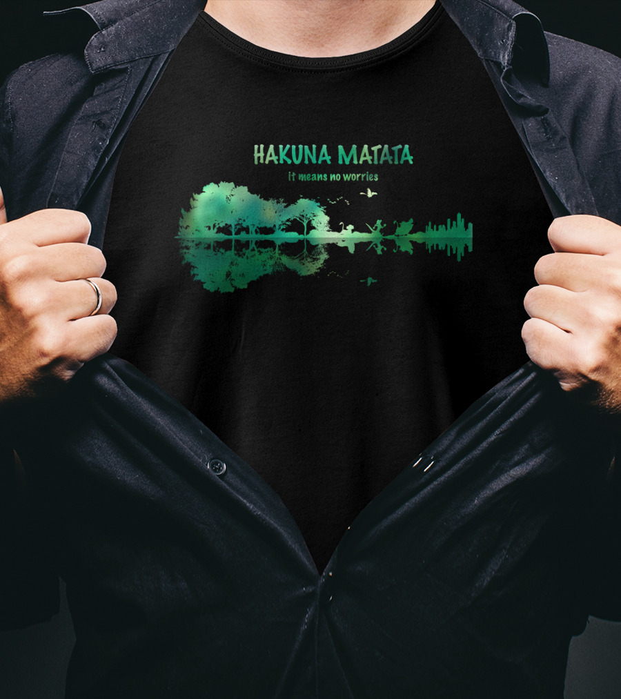 Hakuna Matata It Means No Worries Green Nature Silhouette With Wildlife Reflections T-Shirt