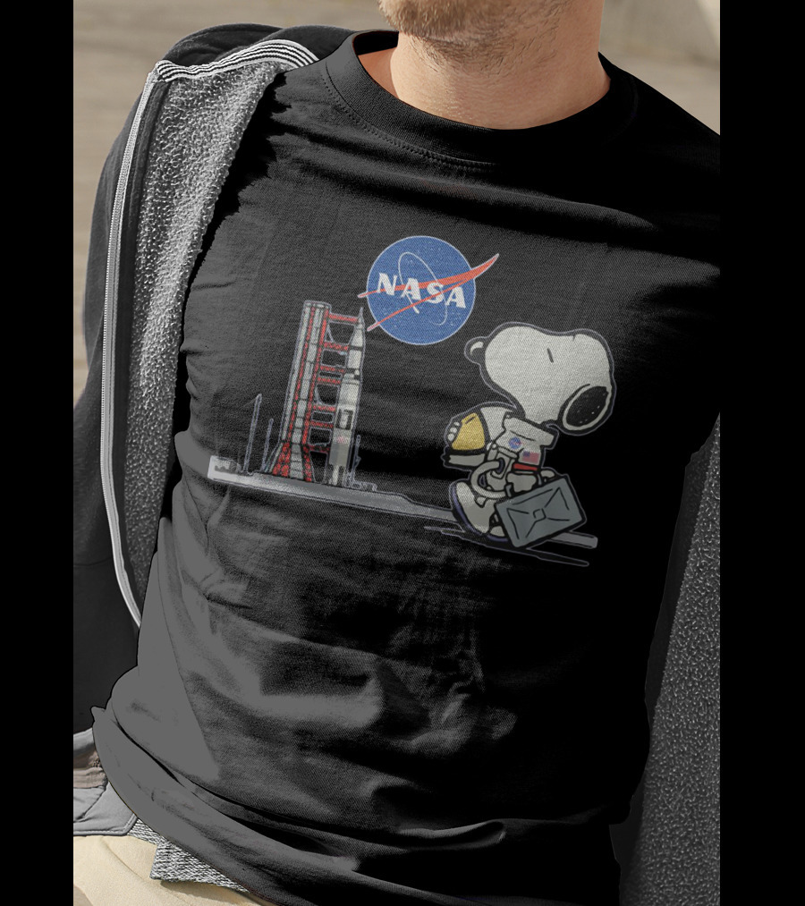 Nasa Snoopy Astronaut Moon Mission Adventure T-Shirt