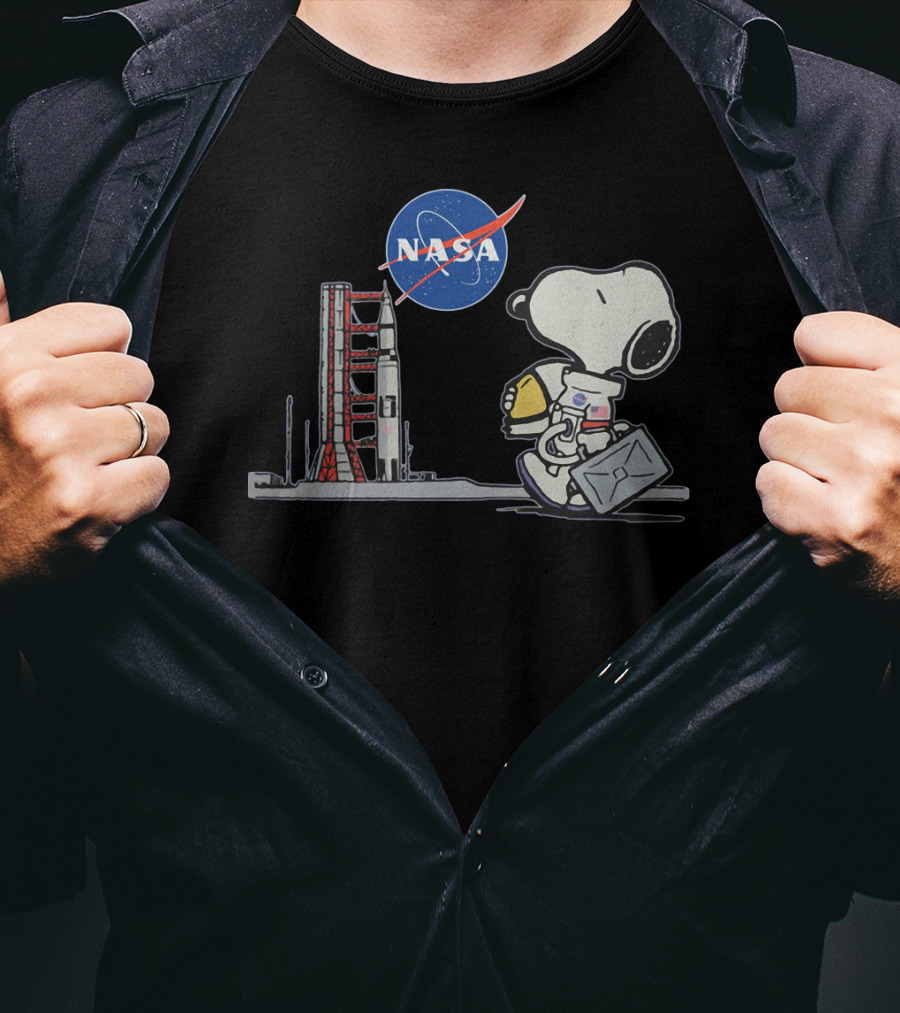 Nasa Snoopy Astronaut Moon Mission Adventure T-Shirt