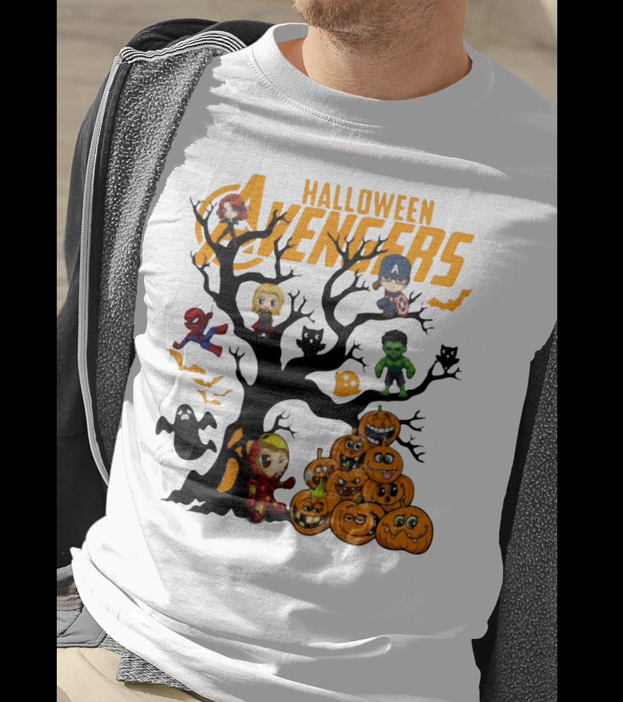 Chibi Halloween Avengers Characters With Pumpkins And Ghosts T-Shirt