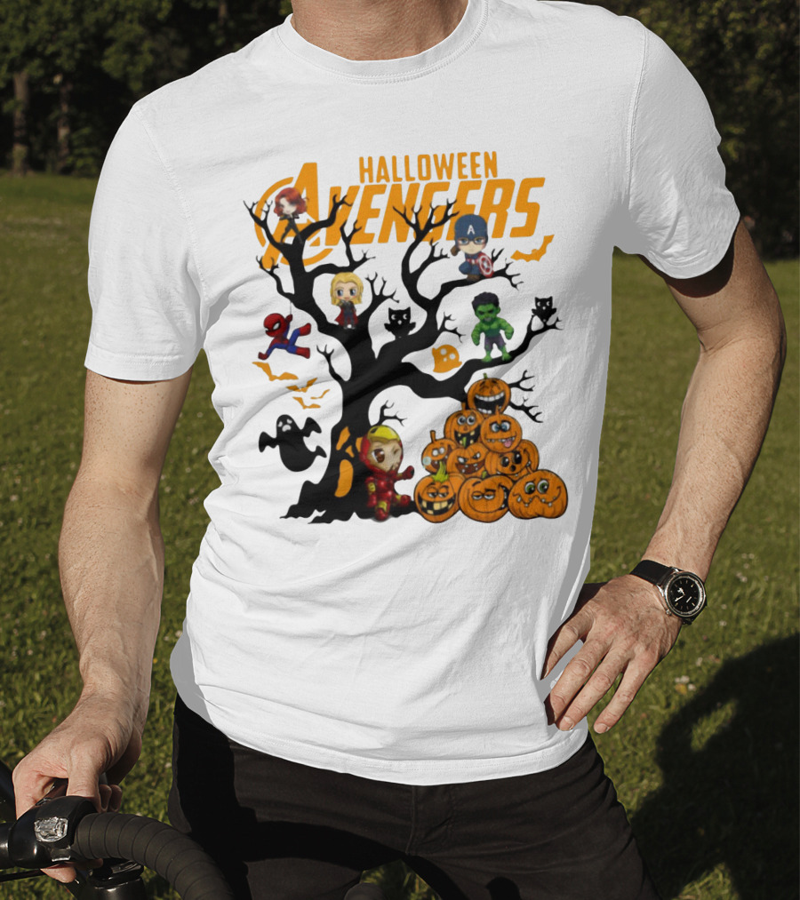 Chibi Halloween Avengers Characters With Pumpkins And Ghosts T-Shirt