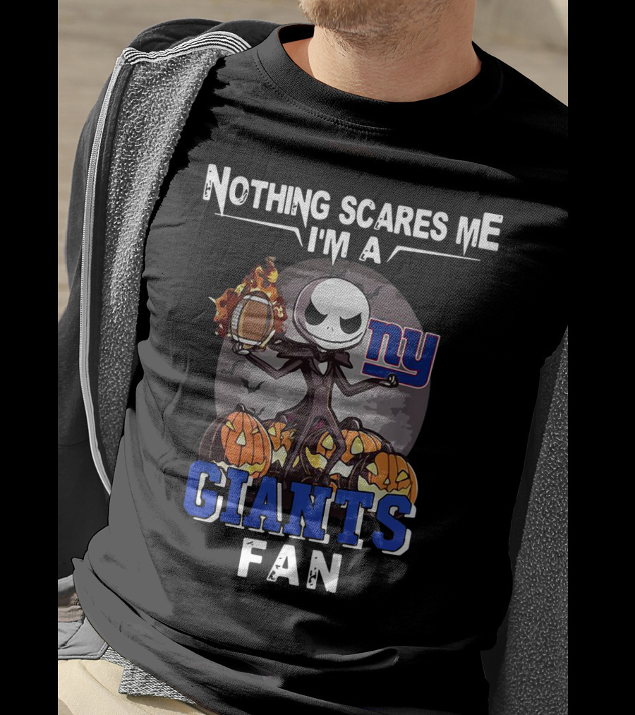 Nothing Scares Me I'm A Giants Fan Jack Skellington Ny Football T-Shirt