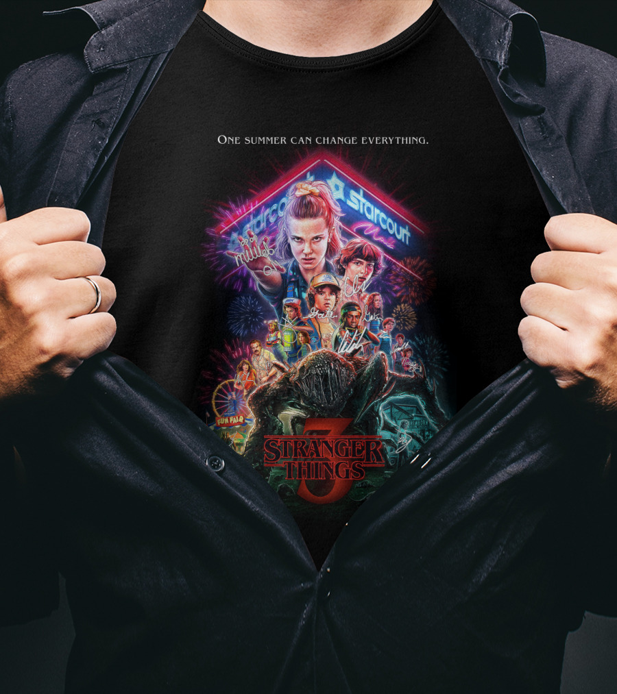 Stranger Things 3 One Summer Can Change Everything Starcourt Mall Fireworks Fun Fair T-Shirt