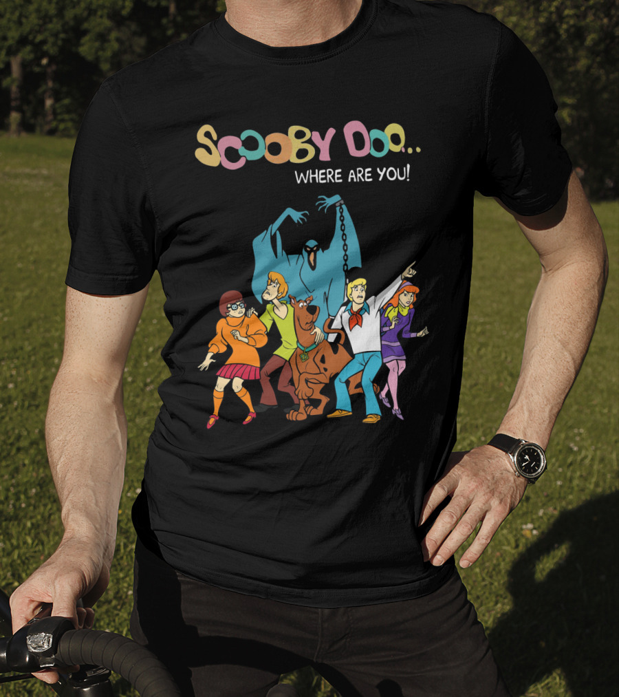 Scooby Doo Where Are You Group And Phantom Scene T-Shirt