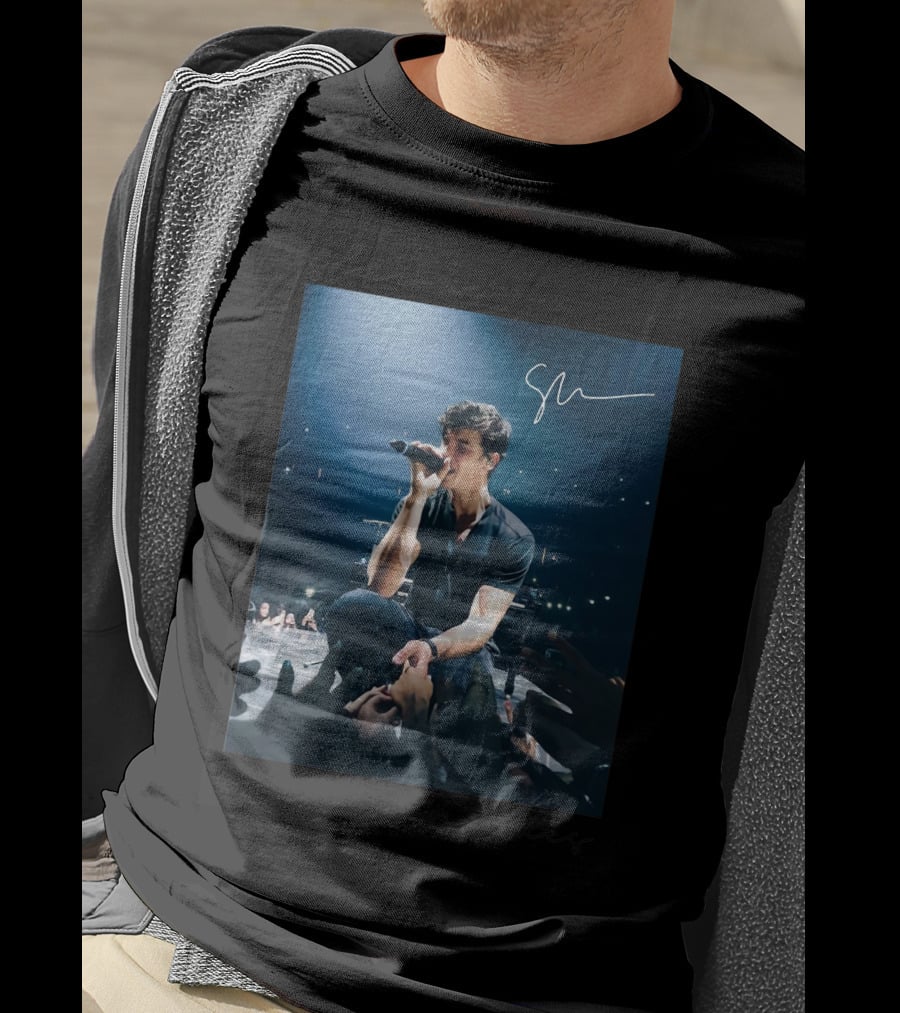 Shawn Mendes Live Concert Experience Autographed T-Shirt
