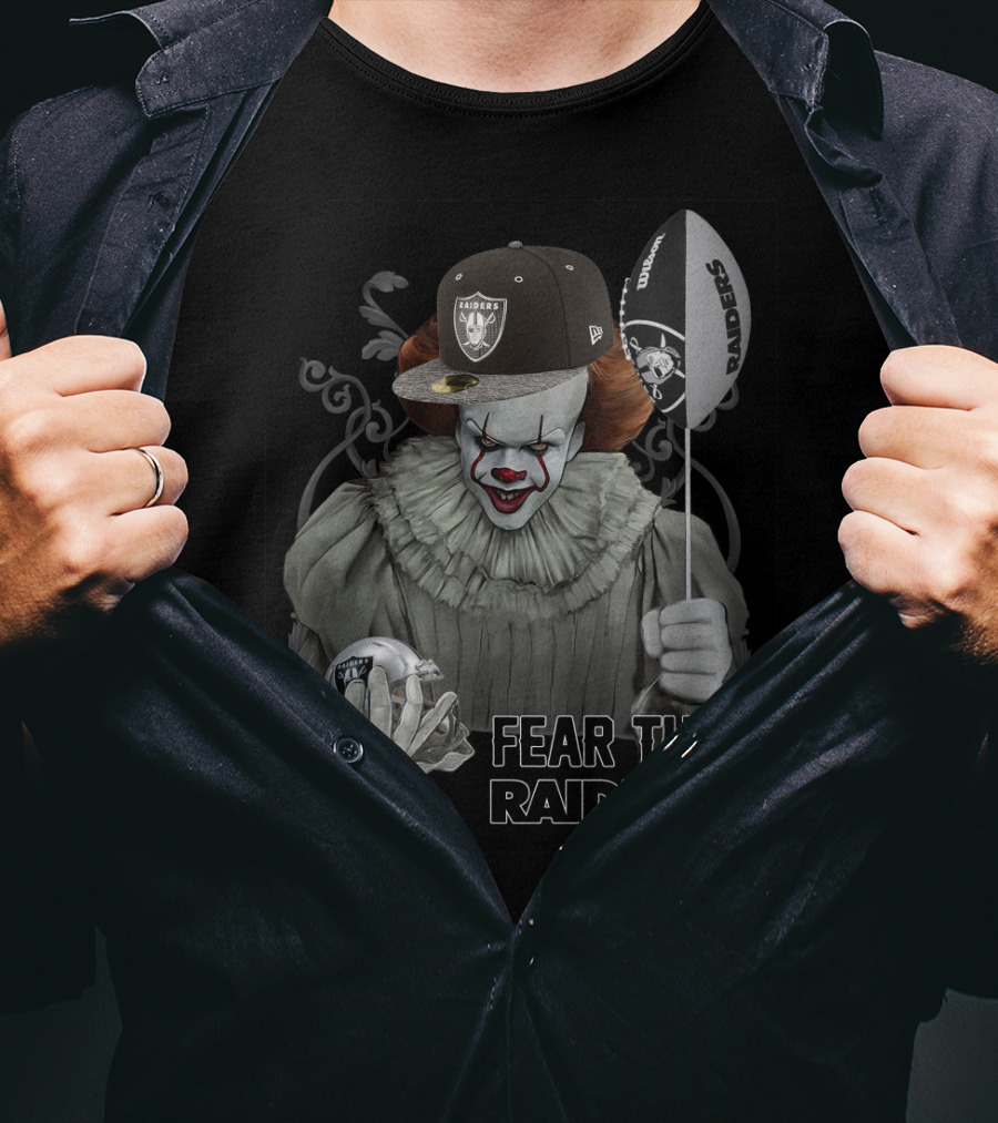 Fear The Raiders Pennywise With Oakland Raiders Hat And Balloon T-Shirt