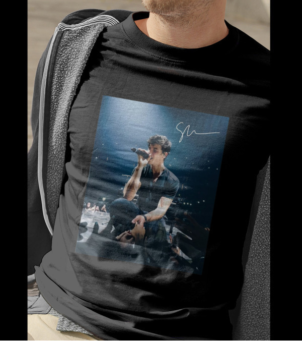 Shawn Mendes Live Performance Autograph Stage Photo T-Shirt