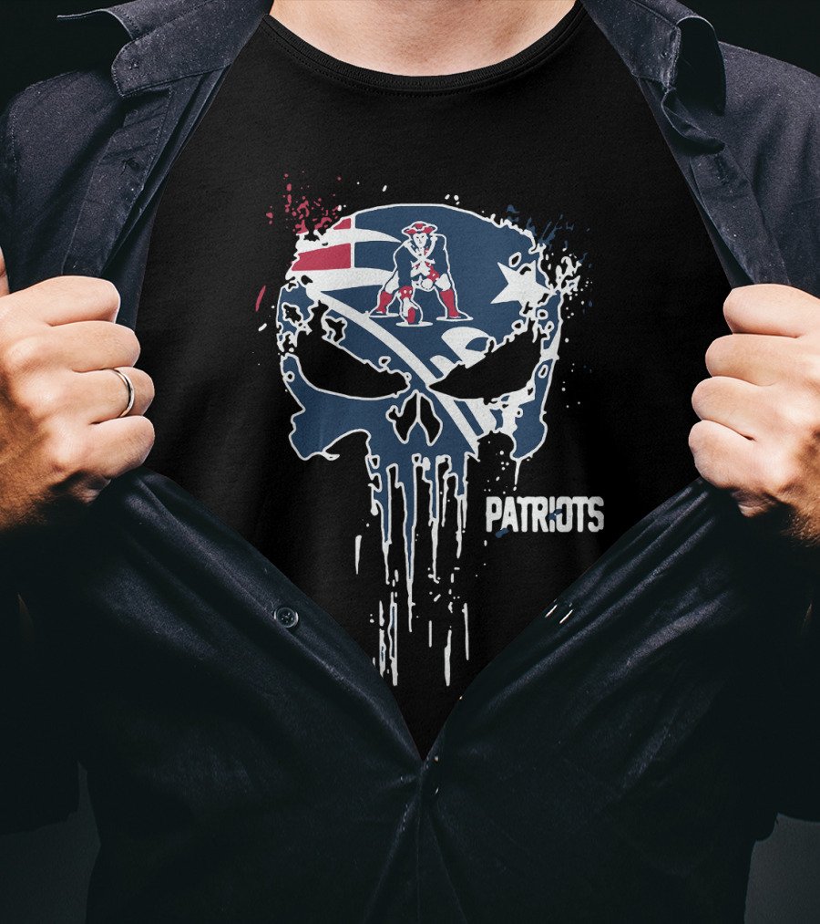 New England Patriots Skull Flag Logo With Patriots T-Shirt