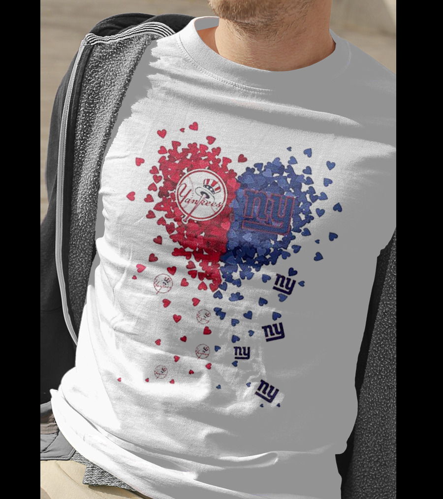 New York Yankees Giants Heart Shaped Logos With Red And Blue Hearts T-Shirt