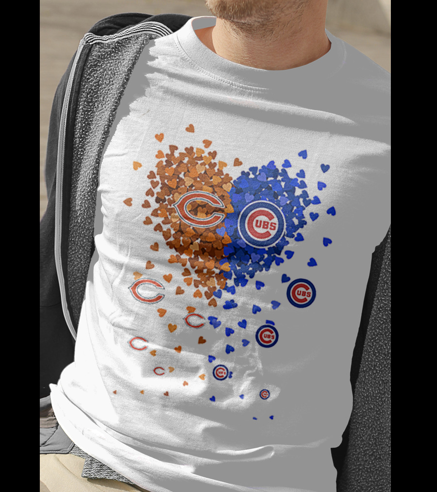 Chicago Bears Cubs Heart Logo Fusion T-Shirt